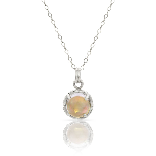Myth and Stone Inner Light pendant in silver