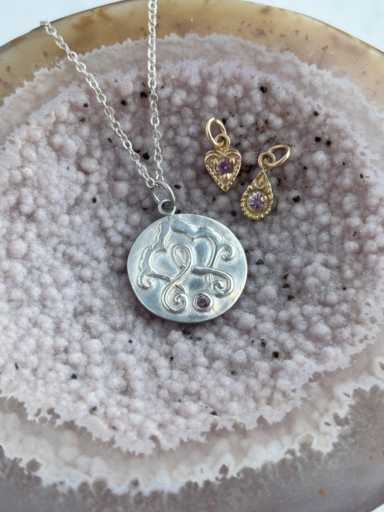 Spinel? Do tell! Alternatives for August