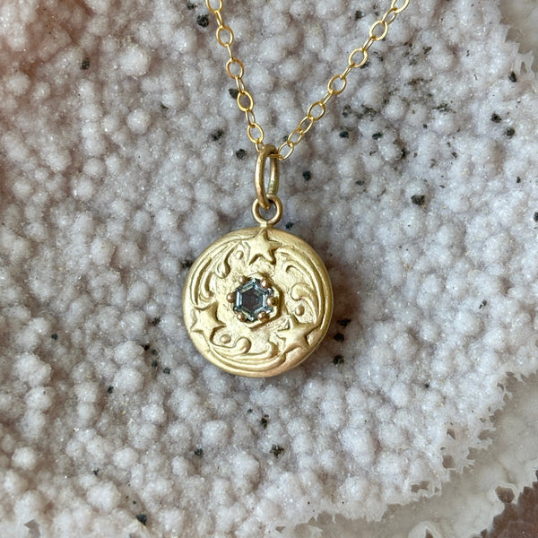 Myth and Stone Stars Align pendant in gold alternate view
