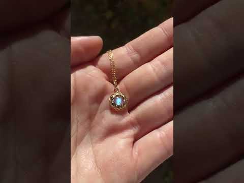 Myth and Stone Moon Portal moonstone pendant in gold video