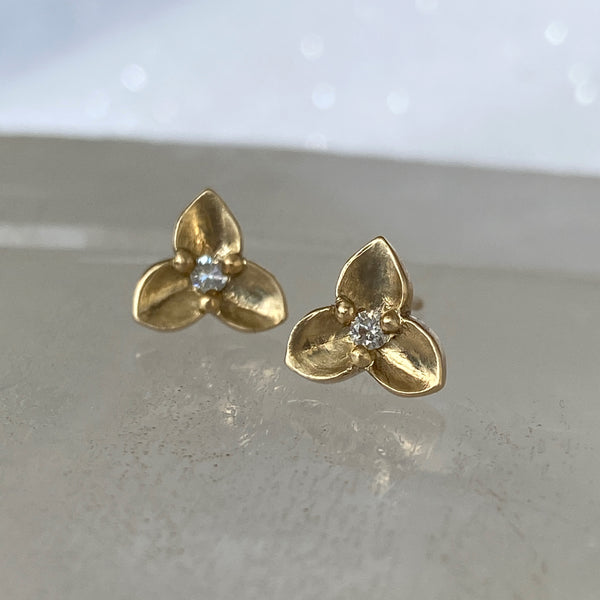 Myth and Stone Trillium studs in gold with diamonds
