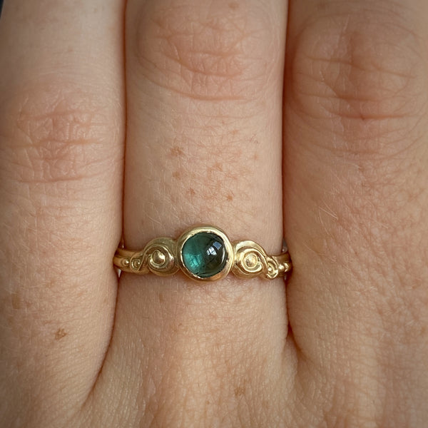 Myth and Stone Curiosity ring in gold on finger